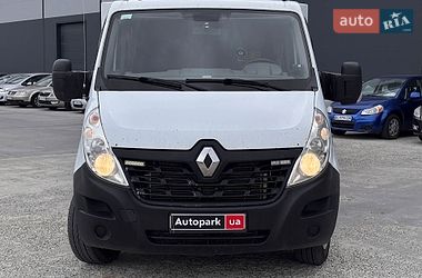 Евакуатор Renault Master 2017 в Львові