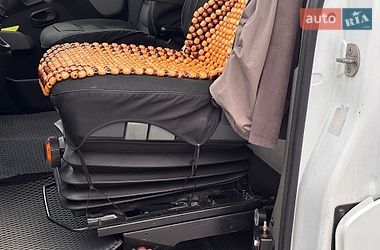 Евакуатор Renault Master 2017 в Львові