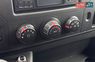 Евакуатор Renault Master 2017 в Львові