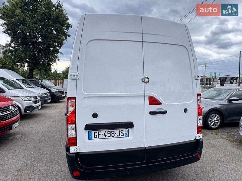Грузовой фургон Renault Master 2022 в Киеве