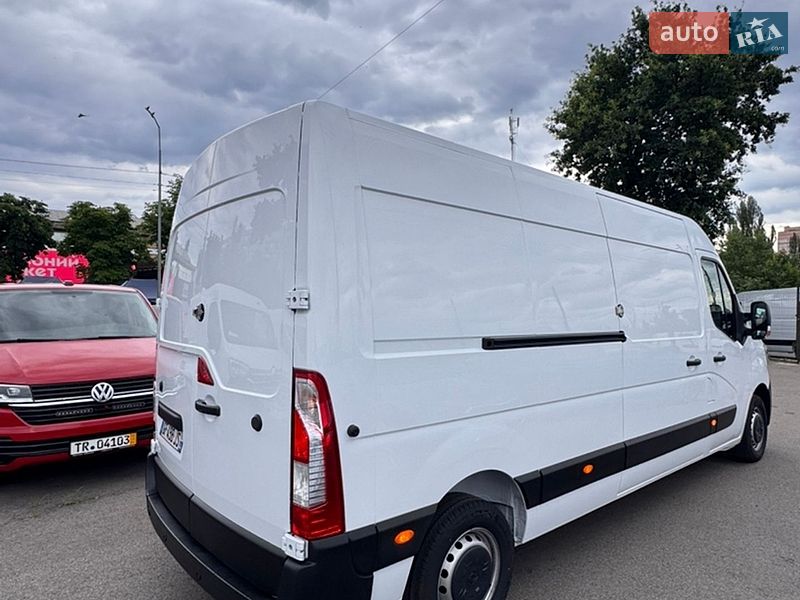 Грузовой фургон Renault Master 2022 в Киеве