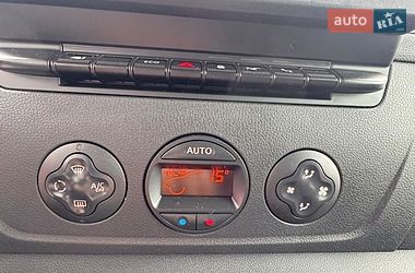 Грузовой фургон Renault Master 2022 в Киеве