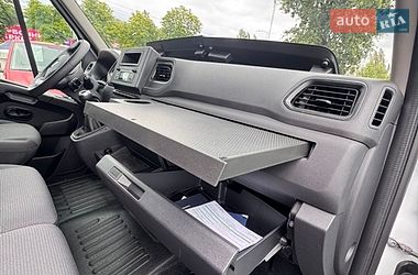 Грузовой фургон Renault Master 2022 в Киеве