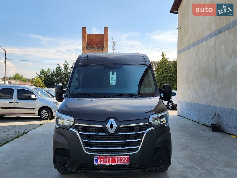 Вантажний фургон Renault Master 2020 в Дубні