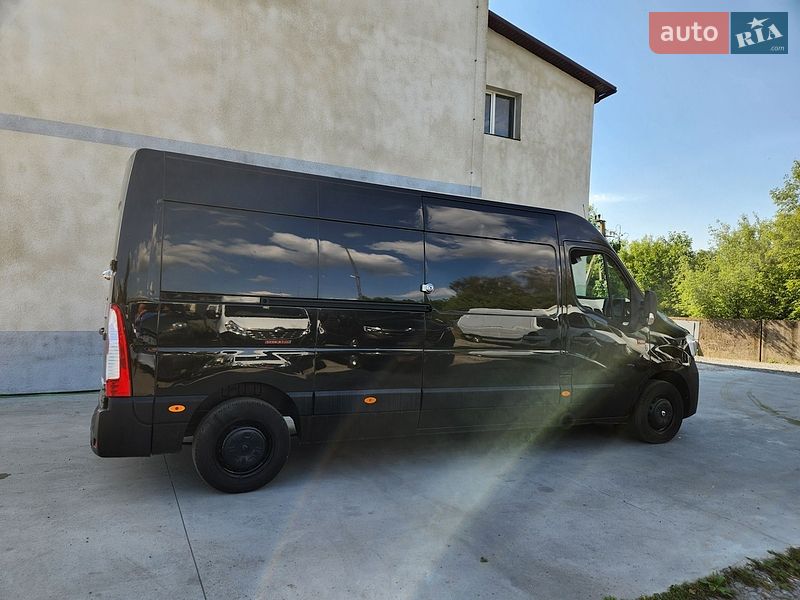 Вантажний фургон Renault Master 2020 в Дубні
