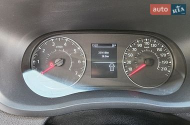 Вантажний фургон Renault Master 2020 в Дубні