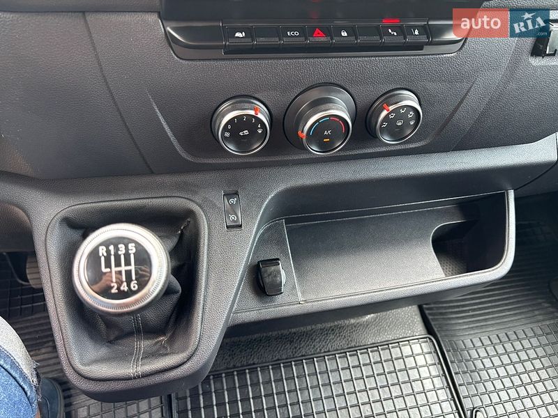 Грузовой фургон Renault Master 2021 в Львове