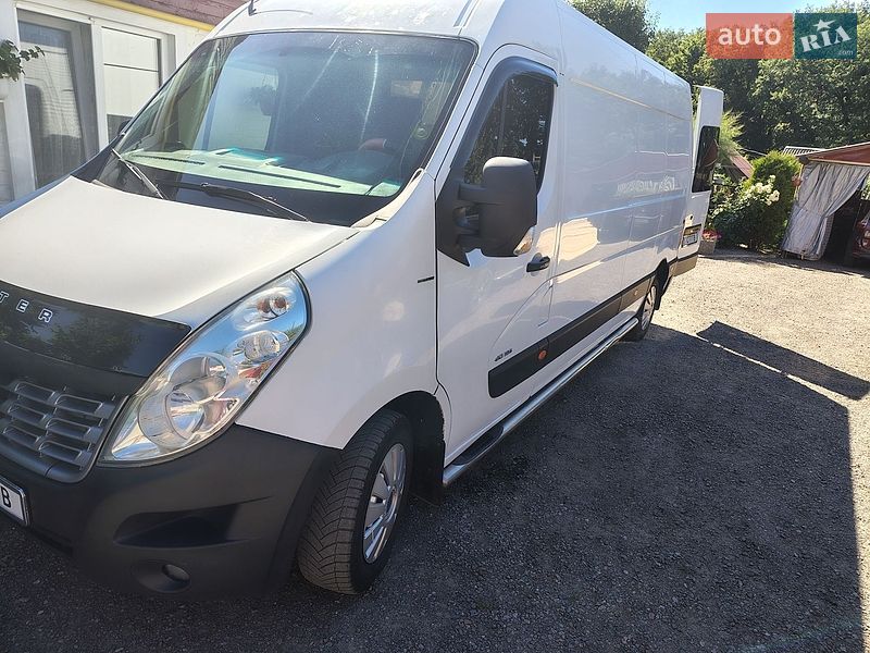 Грузовой фургон Renault Master 2015 в Лубнах