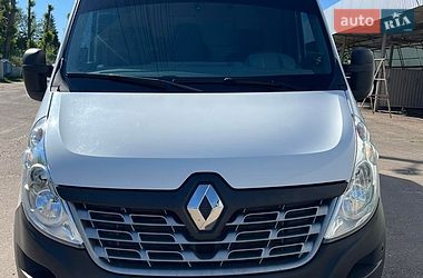 Вантажопасажирський фургон Renault Master 2015 в Мерефа