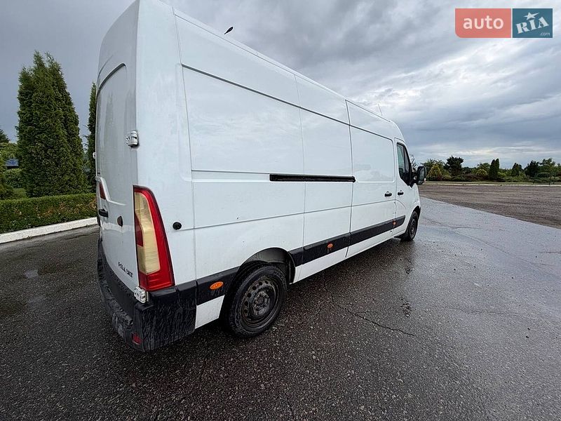 Грузовой фургон Renault Master 2016 в Киеве