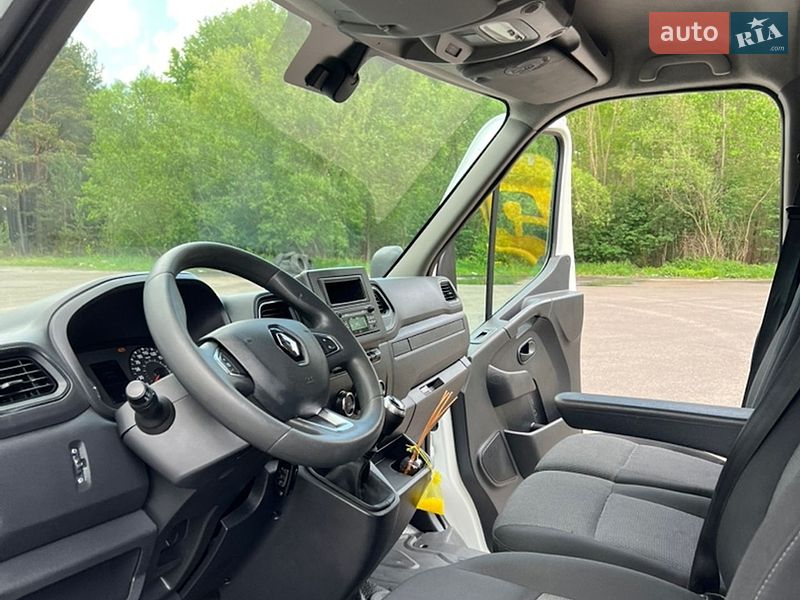 Вантажний фургон Renault Master 2021 в Ковелі