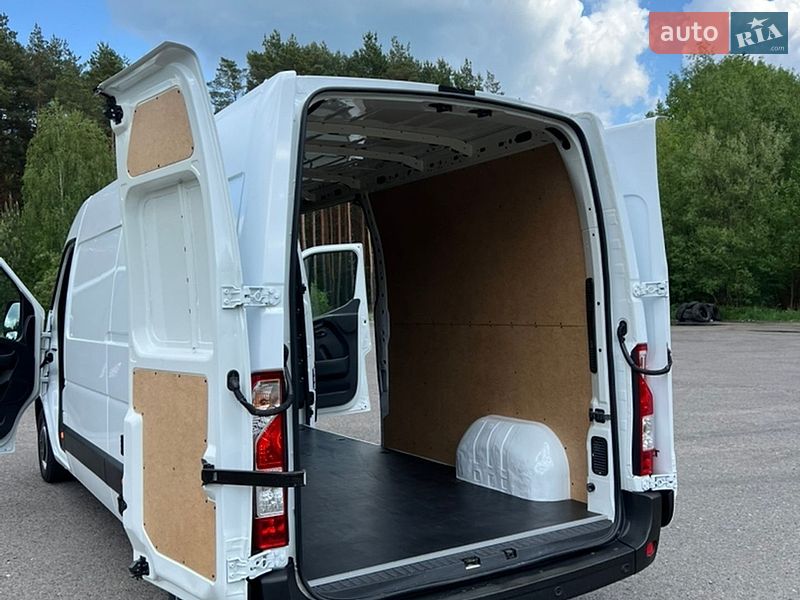 Вантажний фургон Renault Master 2021 в Ковелі
