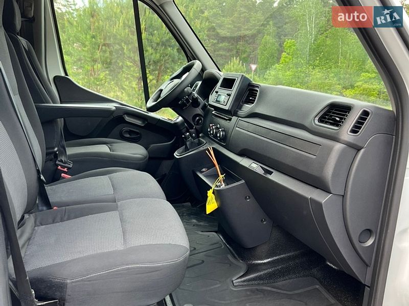 Вантажний фургон Renault Master 2021 в Ковелі