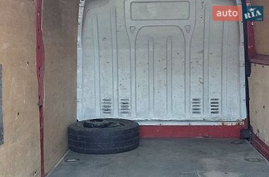 Грузовой фургон Renault Master 2013 в Луцке