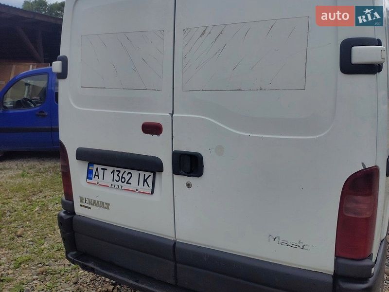 Вантажний фургон Renault Master 2003 в Івано-Франківську