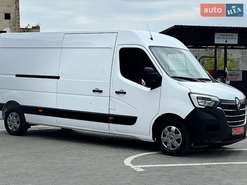 Вантажний фургон Renault Master 2023 в Дубні
