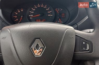 Грузовой фургон Renault Master 2019 в Млинове фото 43 Грузовой фургон Renault Master 2019 в Млинове