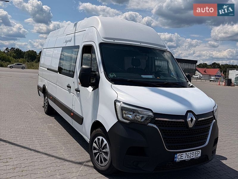 Лімузин Renault Master 2021 в Чернівцях