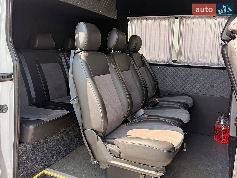 Лимузин Renault Master 2021 в Черновцах