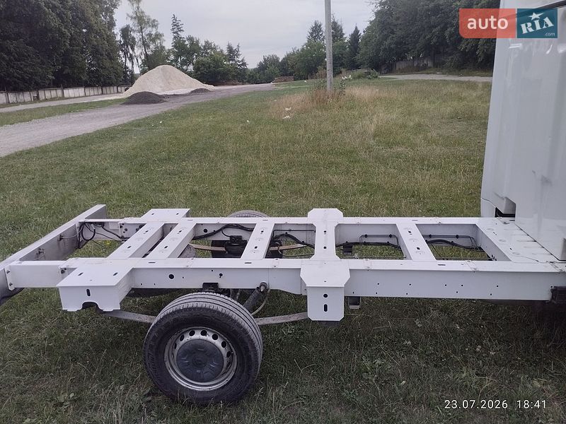 Другие грузовики Renault Master 2019 в Тернополе