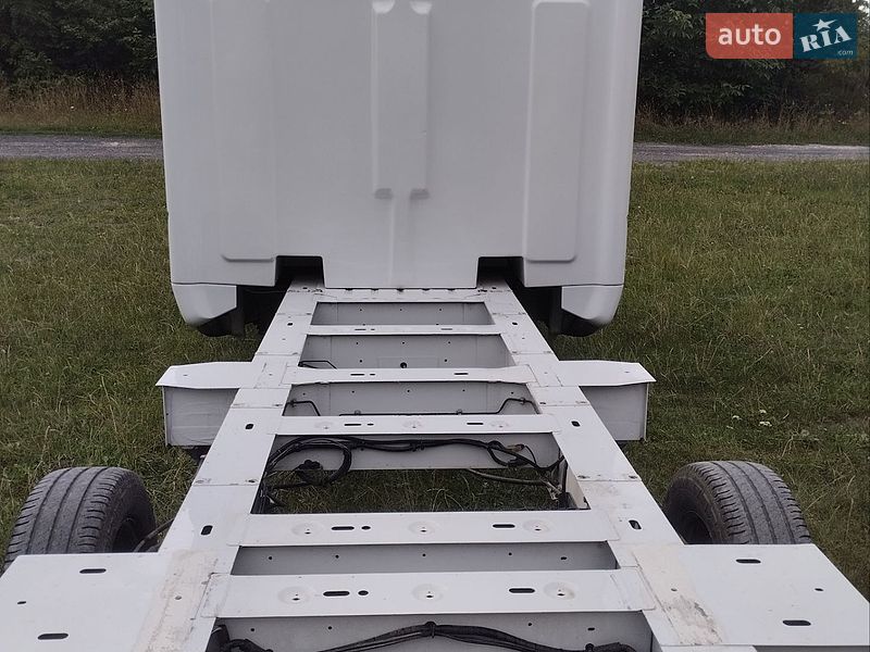 Другие грузовики Renault Master 2019 в Тернополе