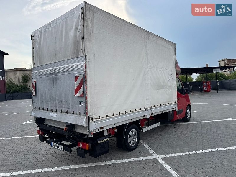 Тентованый Renault Master 2015 в Дубно