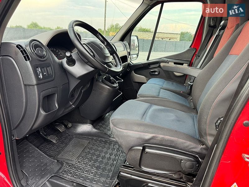 Тентованый Renault Master 2015 в Дубно