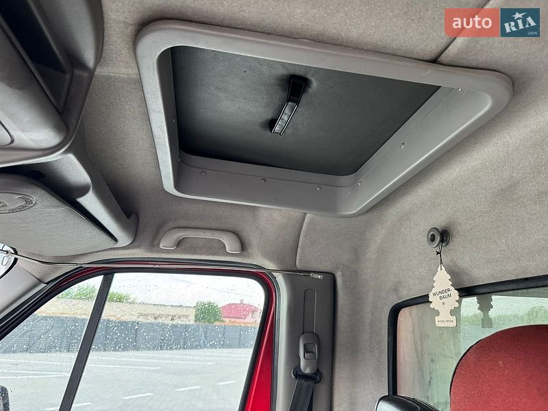 Тентованый Renault Master 2015 в Дубно