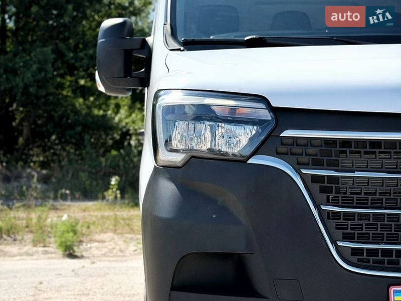 Вантажний фургон Renault Master 2022 в Києві