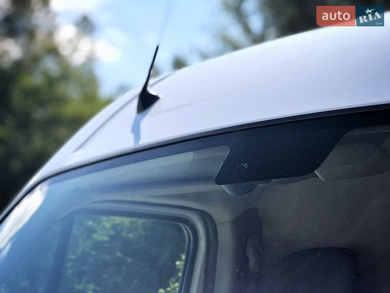 Вантажний фургон Renault Master 2022 в Києві