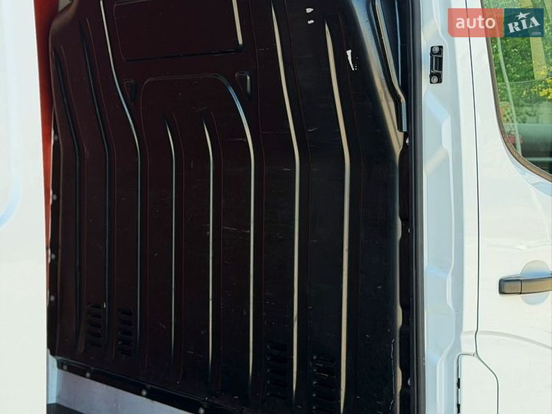 Вантажний фургон Renault Master 2022 в Києві