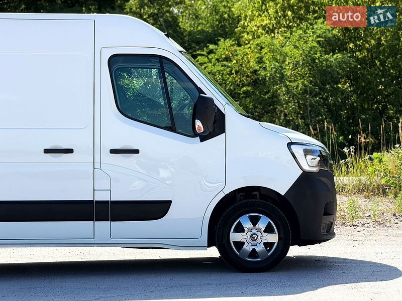 Вантажний фургон Renault Master 2022 в Києві