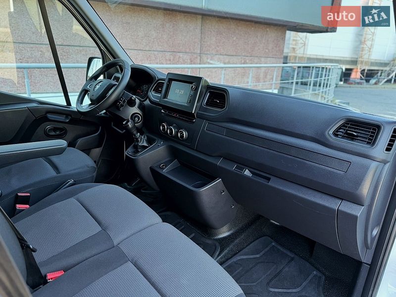 Вантажний фургон Renault Master 2022 в Києві