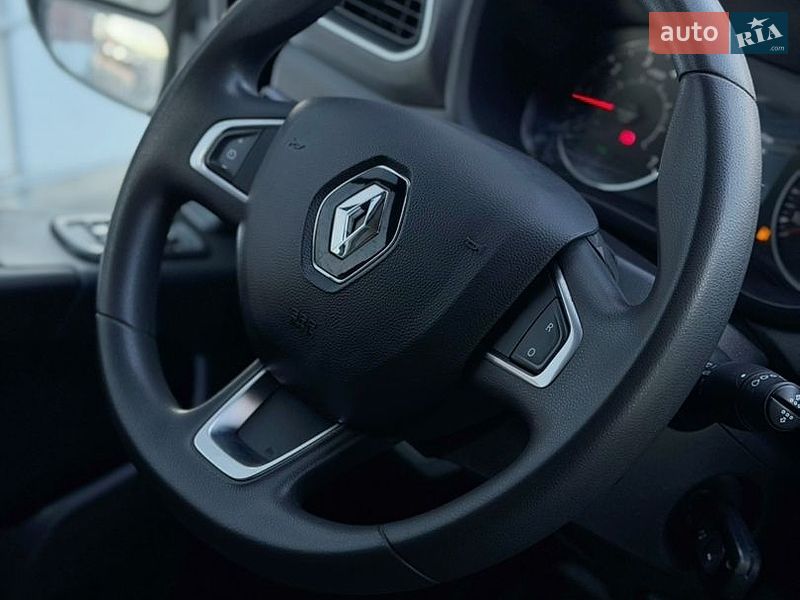 Вантажний фургон Renault Master 2022 в Києві
