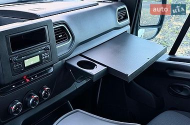 Вантажний фургон Renault Master 2021 в Дніпрі