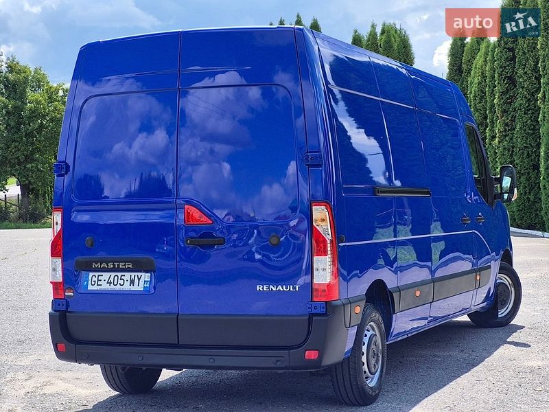 Вантажний фургон Renault Master 2022 в Дубні