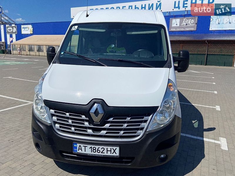 Грузопассажирский фургон Renault Master 2018 в Калуше