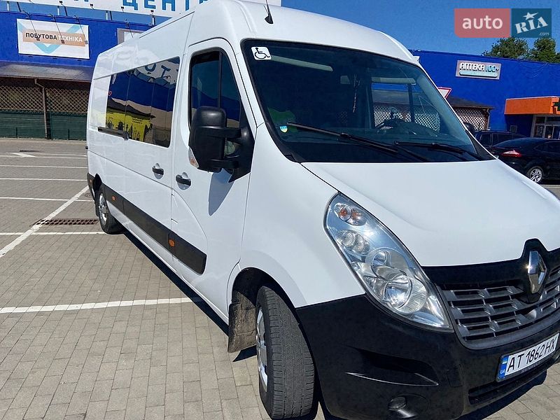 Грузопассажирский фургон Renault Master 2018 в Калуше