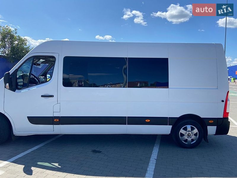 Грузопассажирский фургон Renault Master 2018 в Калуше