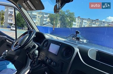 Грузопассажирский фургон Renault Master 2018 в Калуше