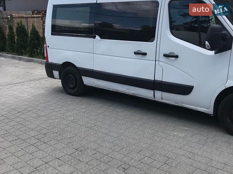 Мінівен Renault Master 2013 в Львові