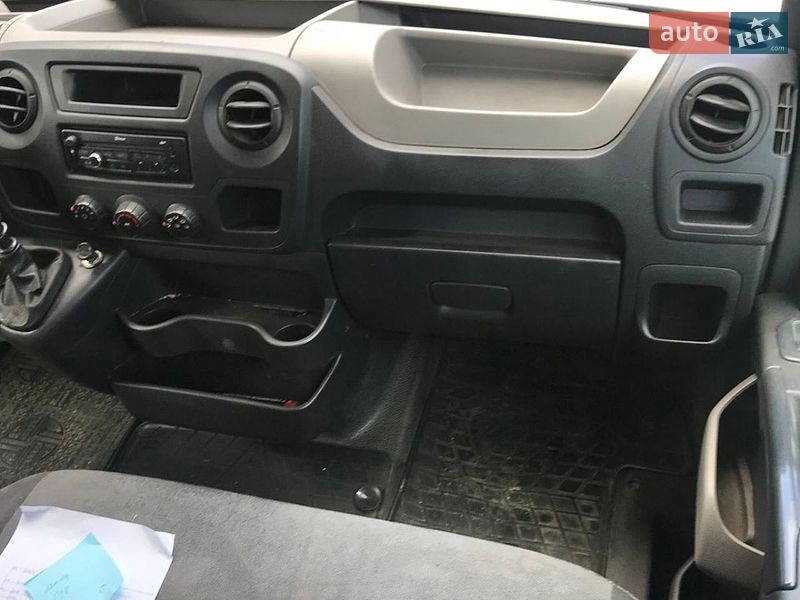 Мінівен Renault Master 2013 в Львові