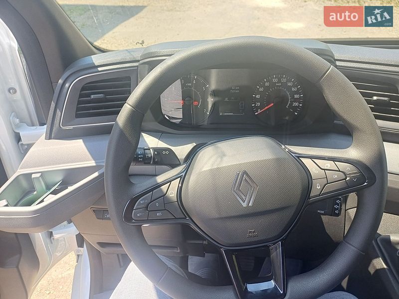Тентованый Renault Master 2026 в Мостиске