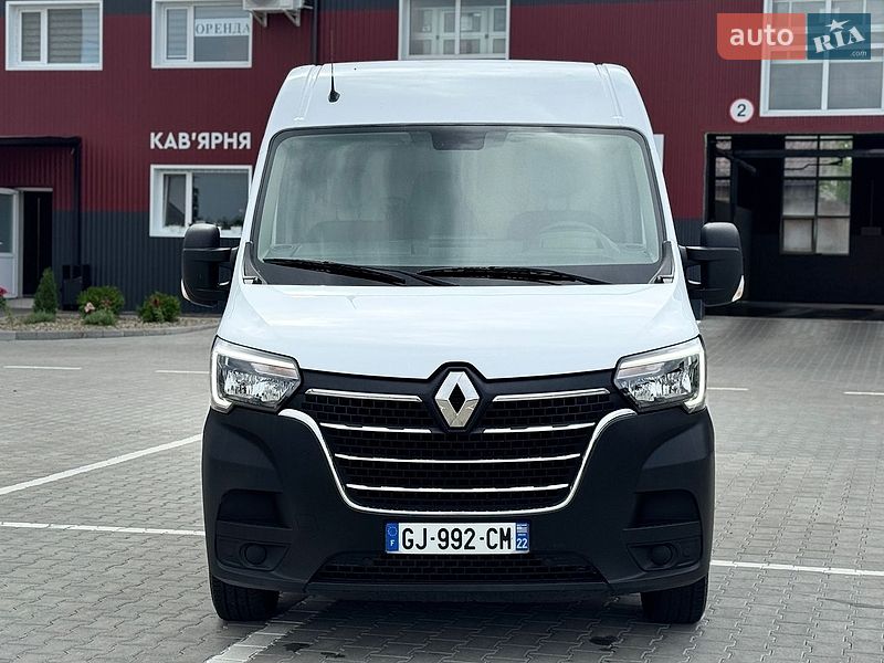 Вантажний фургон Renault Master 2023 в Дубні