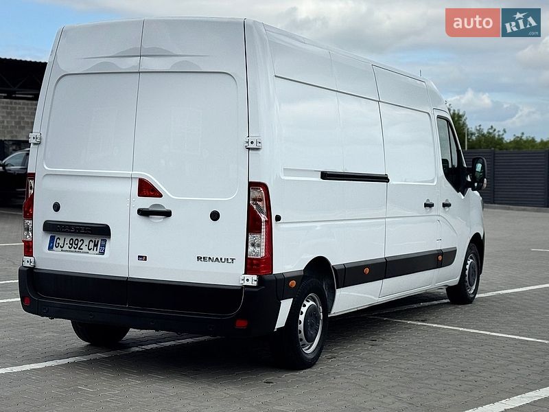 Вантажний фургон Renault Master 2023 в Дубні