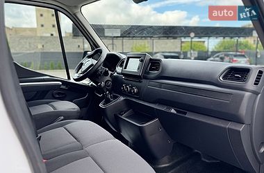 Вантажний фургон Renault Master 2023 в Дубні