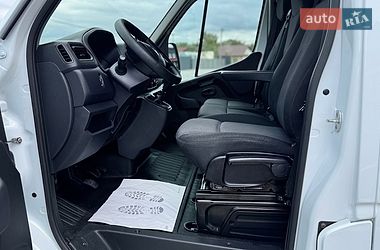 Вантажний фургон Renault Master 2023 в Дубні