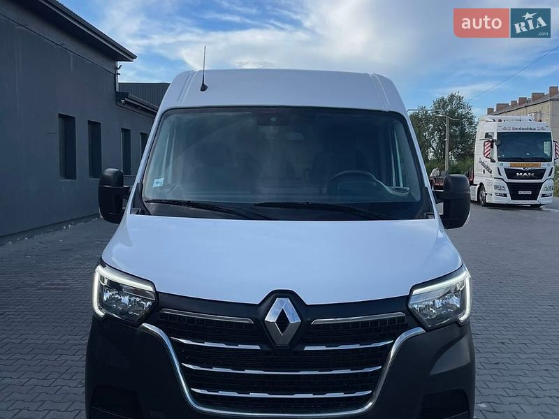 Renault Master 2021