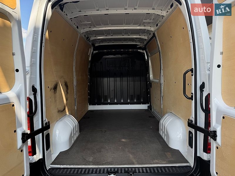 Грузовой фургон Renault Master 2021 в Бердичеве