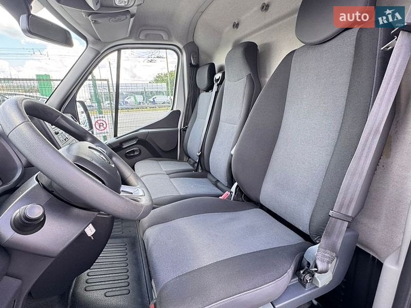 Грузовой фургон Renault Master 2021 в Киеве
